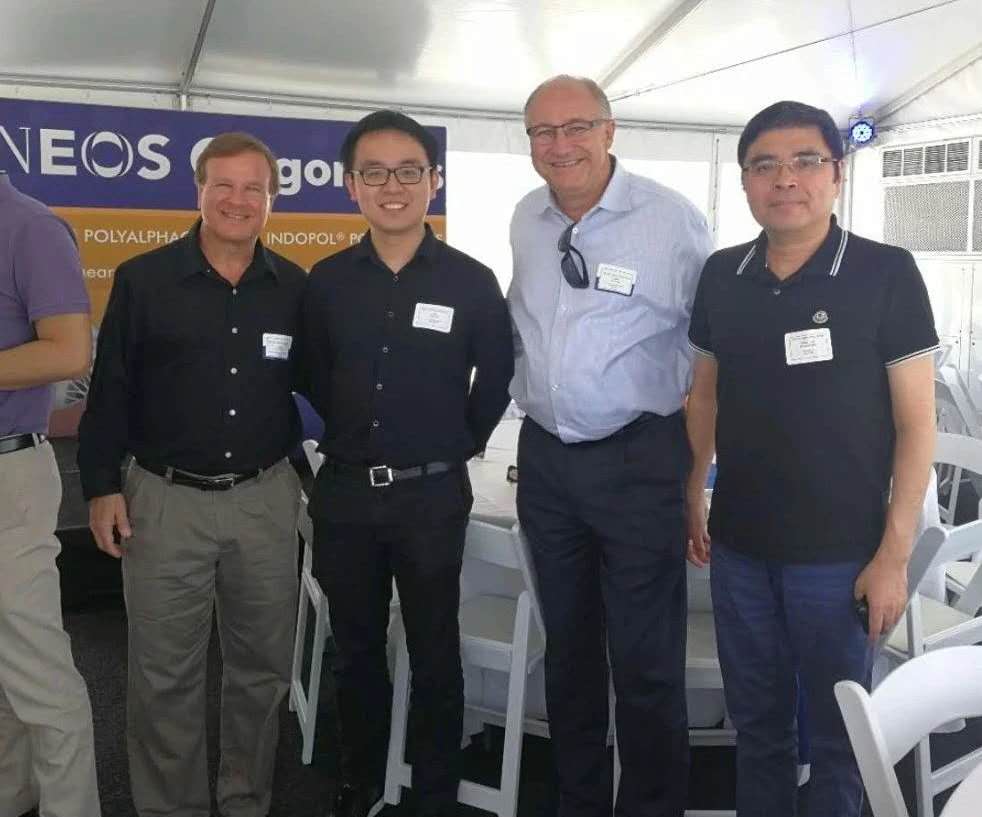 砥礪二十載 揚(yáng)帆再起航 | 熱烈祝賀上海棋成實(shí)業(yè)有限公司成立二十周年！